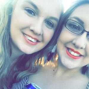 Meet your Posher, Courteney